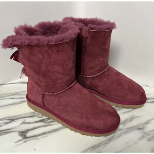 Ugg Bailey Bow Pink Slip On Suede Boots Size 5